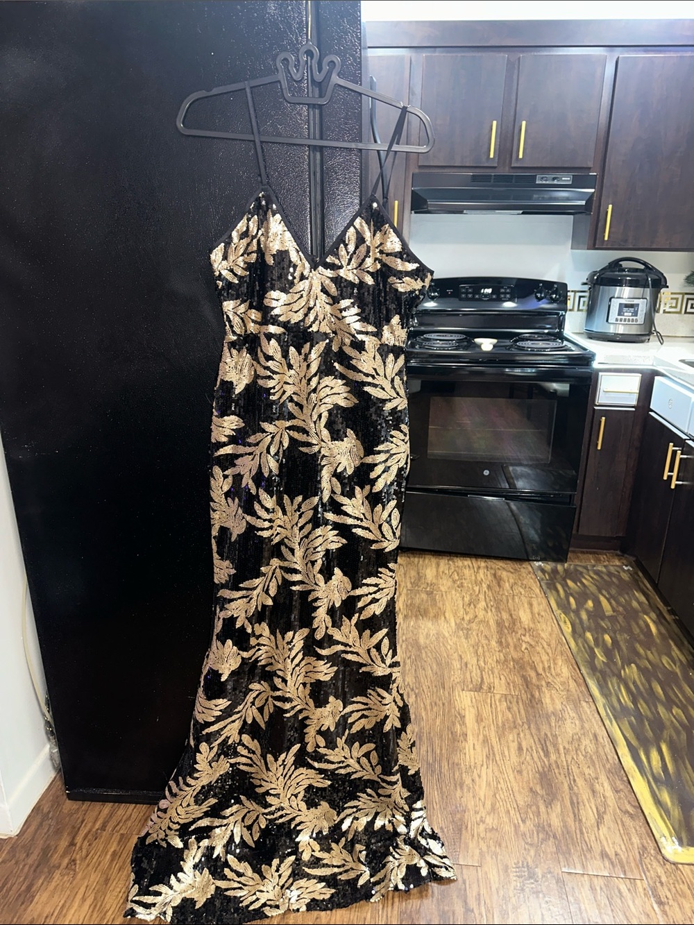 Black & Gold Sequin Leaf-Embellished Maxi Dress